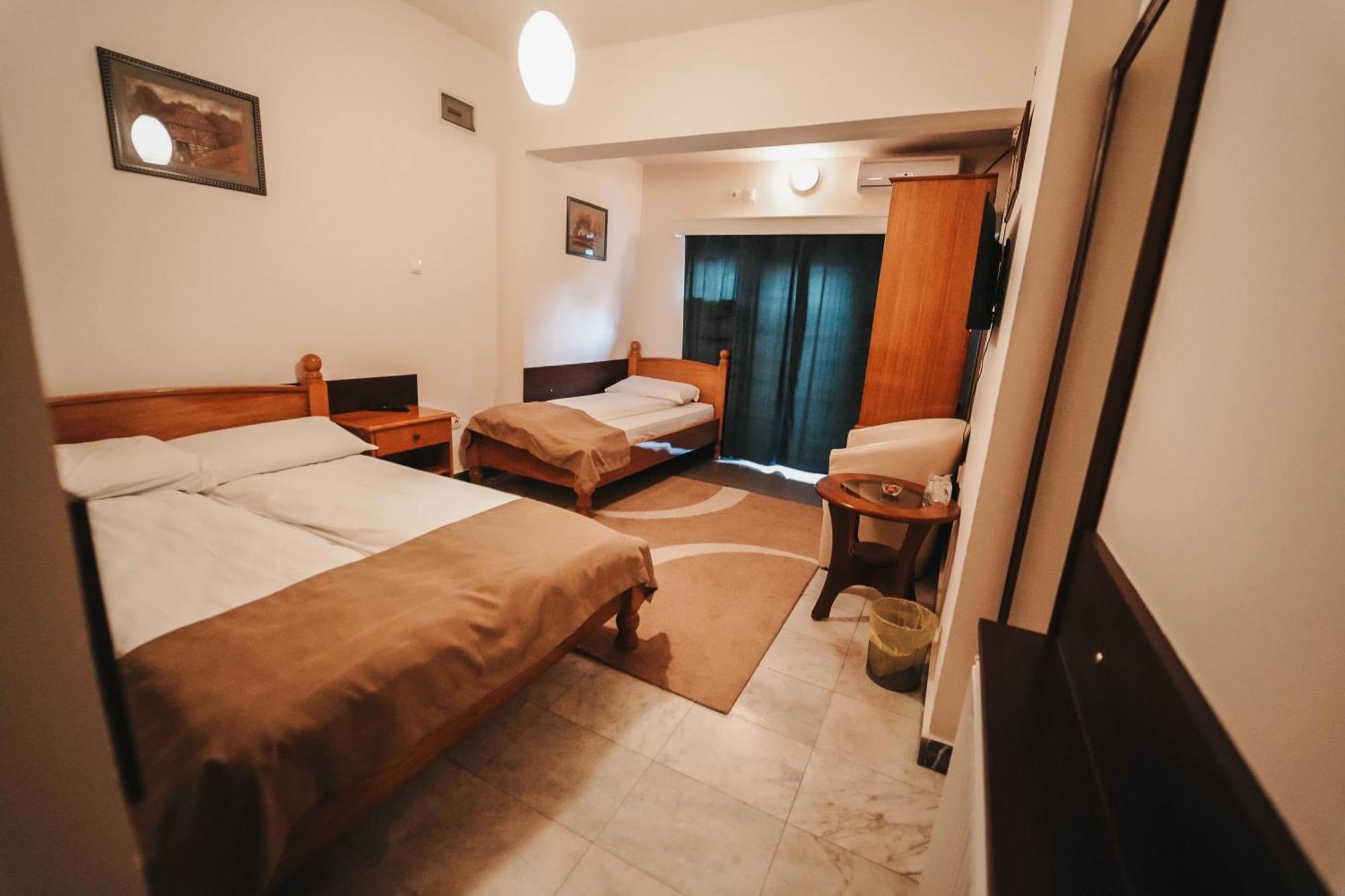 B&B Passage Sremska Mitrovica Eksteriør billede