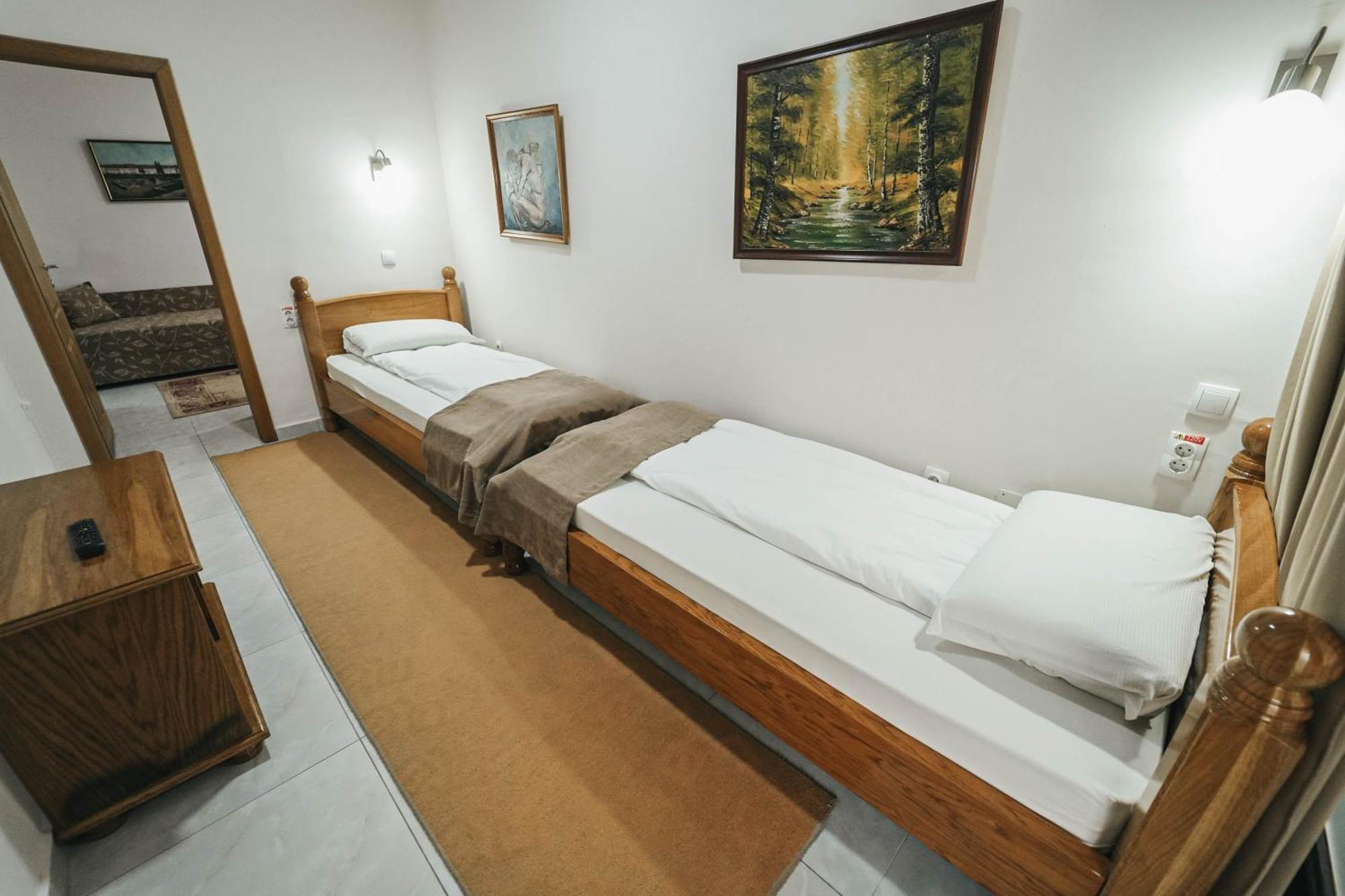 B&B Passage Sremska Mitrovica Eksteriør billede
