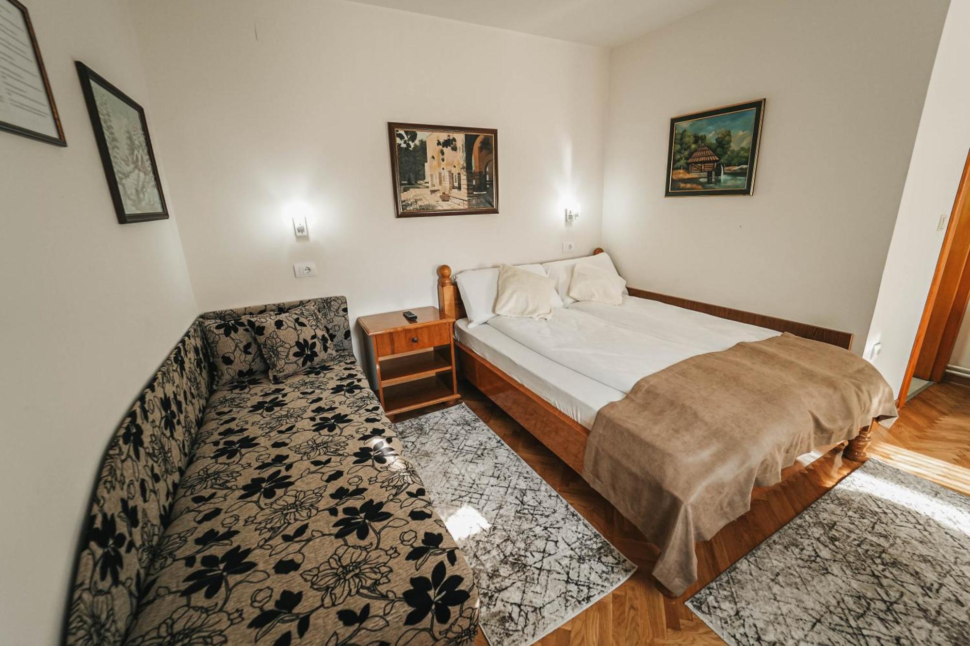B&B Passage Sremska Mitrovica Eksteriør billede