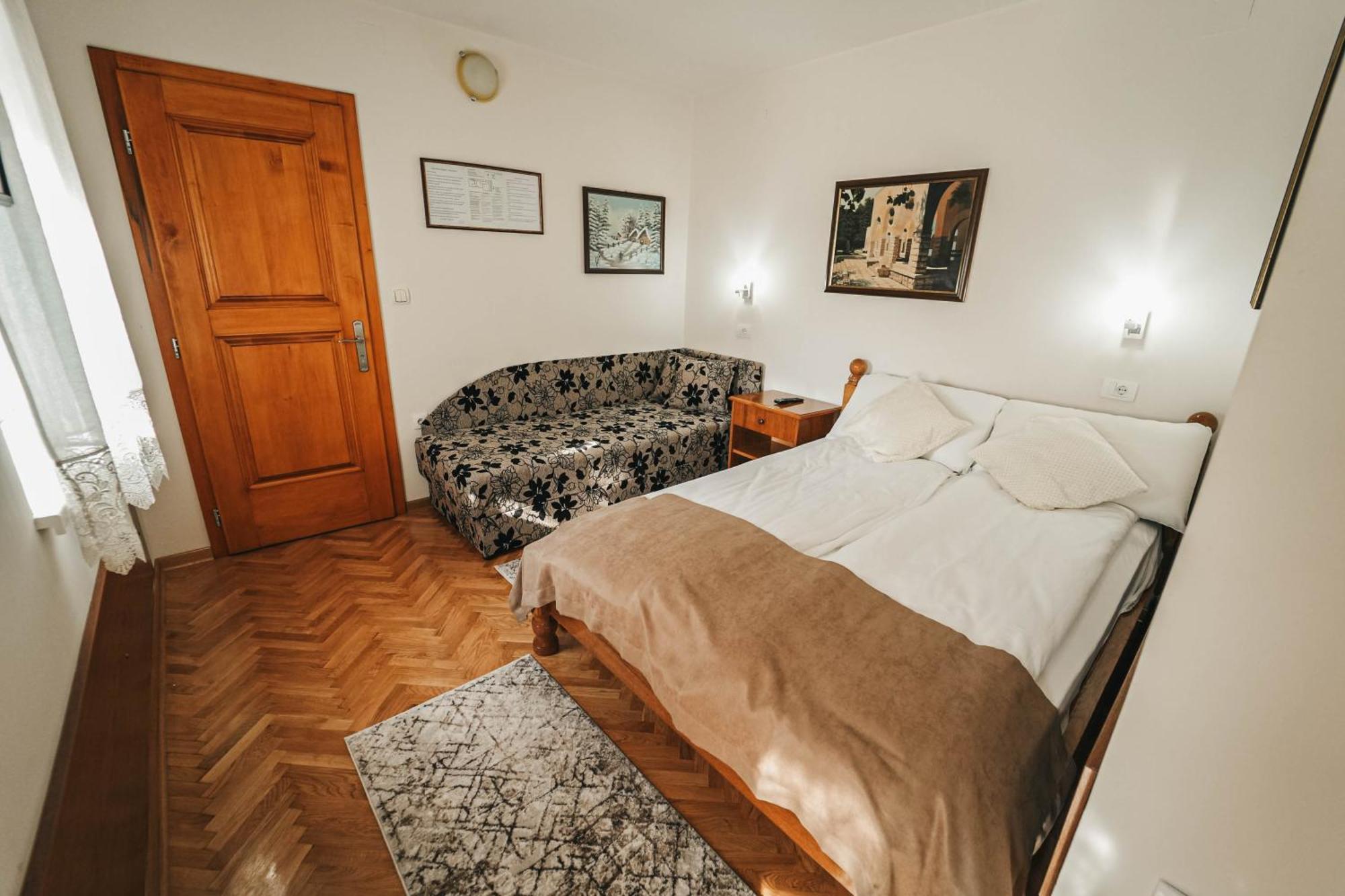 B&B Passage Sremska Mitrovica Eksteriør billede